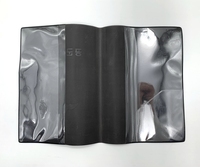 Protège-carnet en PVC souple, imperméable, avec logo en relief
