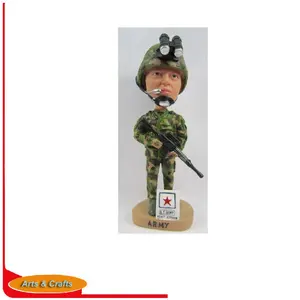 เรซิ่นกีฬา Bobble หัวตุ๊กตาที่กำหนดเอง 3D ตุ๊กตา Bobblehead