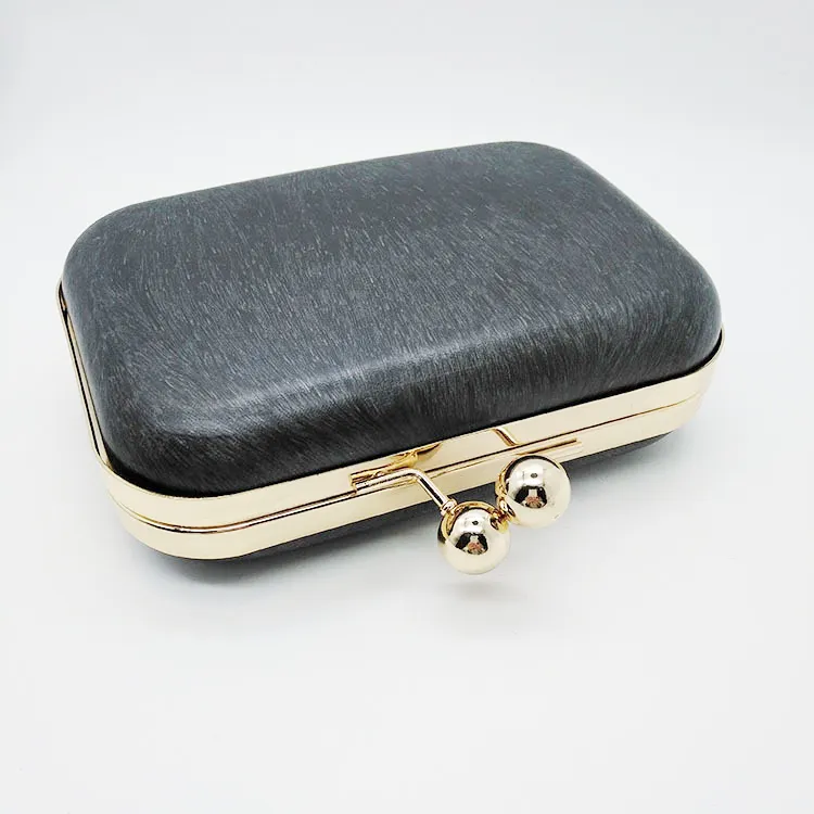 YN-HPF14 15.5*10.5cm grosir aksesoris tas tangan warna emas kotak klip dompet koin cangkang kerang bingkai Dompet logam bingkai tas genggam