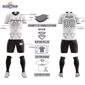 Maillots de football personnalisés <span class=keywords><strong>Coupe</strong></span> <span class=keywords><strong>du</strong></span> <span class=keywords><strong>Monde</strong></span> 2026 par sublimation, kits d'entraînement de football, service OEM, vêtements de football à séchage rapide - Product Image 4