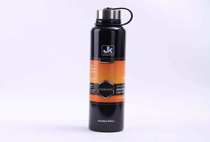 Stainless Steel Tumbler With Modern Design and Vacuum Insulation - Product Image 2