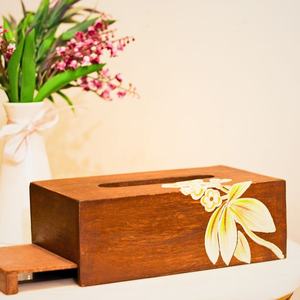 Boîte à mouchoirs en bois avec incrustation en laiton, distributeur de serviettes décoratif pour table à manger, décoration ethnique pour la maison et accessoires d'hôtel - Product Image 1