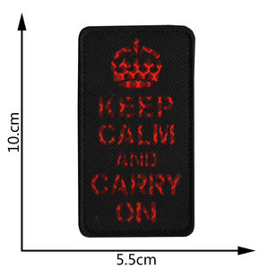 Mantenere la calma <span class=keywords><strong>e</strong></span> portare avanti le toppe del distintivo del bracciale del gancio <span class=keywords><strong>e</strong></span> del passante del ricamo del Morale tattico - Product Image 6