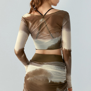 Nouveau à la mode femmes Gym Fitness <span class=keywords><strong>Crop</strong></span> hauts à manches longues impression maille Yoga hauts en plein air décontracté chaîne couvrir vêtements de sport - Product Image 2