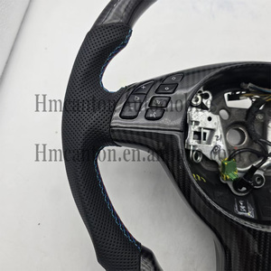 Venta caliente calidad caliente nuevo producto fibra de carbono cuero perforado M rendimiento para BMW E46 volante de coche - Product Image 4