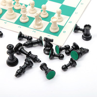 Jeu d'échecs portable transfrontalier avec étui de rangement écologique conforme aux normes internationales d'exportation pour les échiquiers