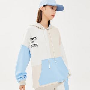 Conjunto Deportivo de Alta Calidad al por Mayor 2026, Chándal Personalizado con Logotipo para Mujer, Sudadera Corta y Pantalones - Product Image 3