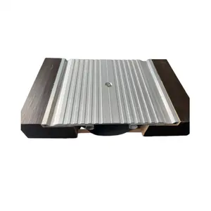 Piastra di copertura del giunto di dilatazione in alluminio ad angolo da pavimento a pavimento in metallo per l'edilizia
