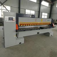 Machine de découpe de placage de bois pneumatique industrielle 2700 mm avec commande PLC