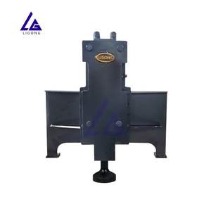 Pilonneuse pour mini-chargeuse, réglable pour différentes tailles de poteaux et travaux d'installation de pieux - Product Image 4