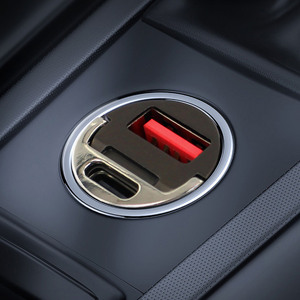 Cargador de Coche GaN Super Mini PD65W de Doble Salida con Carcasa Metálica Completa - Product Image 3