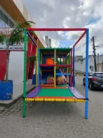 Aire de jeux mobile commerciale à haut rendement sur roues pour enfants, remorques de jeux mobiles, équipement souple pour fêtes en plein air