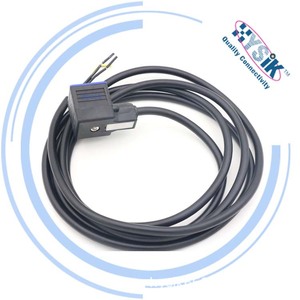 Совместимость с <span class=keywords><strong>OMAL</strong></span> электромагнитный клапан штепсельной вилки со световым индикатором 4-контактный литьем под давлением Кабельный разъем - Product Image 2