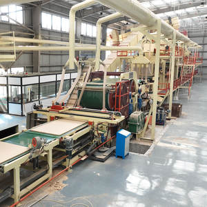 Línea de laminación de <span class=keywords><strong>melamina</strong></span> y de ciclo corto Línea de producción OSB 8mm 9mm 12mm Fabricante de maquinaria OSB de Bambú - Product Image 5