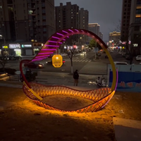 Sculpture extérieure en acier inoxydable en forme de bateau de qualité supérieure avec installations d'art en métal de jardin à LED Alimentation CC IP65 pour paysage