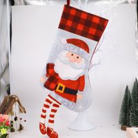 Chaussettes de Noël transfrontalières, chaussettes en peluche, pendentifs de Noël bonhomme de neige et renne à carreaux rouges et noirs, pour le shopping
