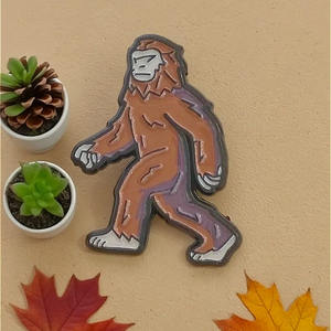 レディースファッションアクセサリーやギフトに ユニークなヴィンテージ ワイルドマンフィギュアの復刻版メタルブローチ - Product Image 2