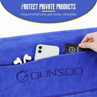 Serviette de sport en microfibre polyester/nylon personnalisée en usine avec poche zippée, forme rectangulaire, pour l'entraînement en salle de sport, fabriquée en Chine