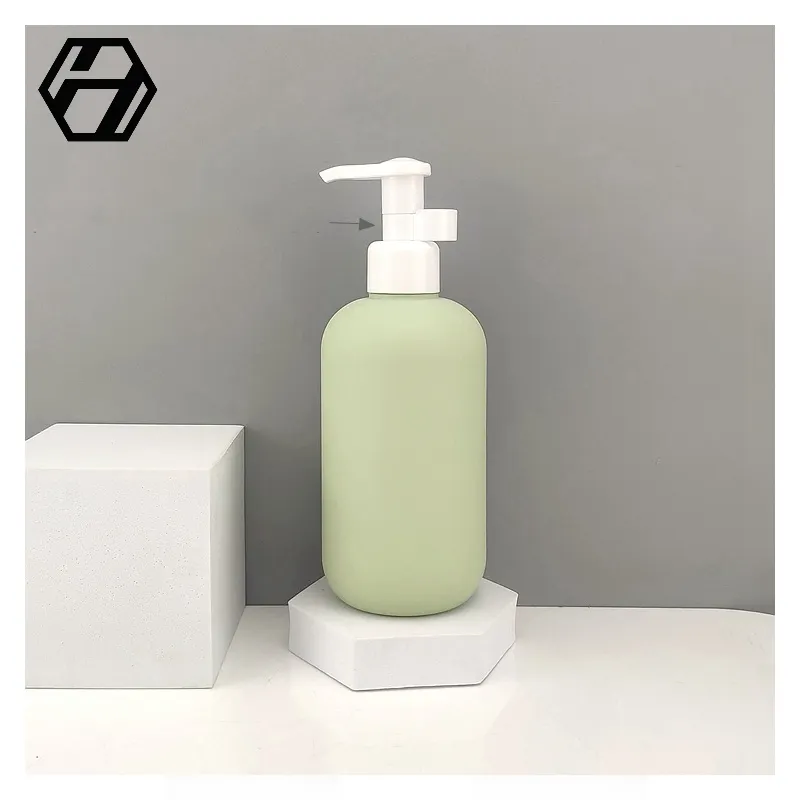 HONGHE Oem PE Handwäsche Hautpflege Lotion Behälter Verpackung 200ml White Pump Cream Plastik flaschen für Shampoo und Conditioner