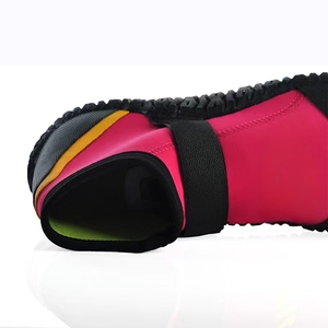 Commercio all'ingrosso scarpe comode per sport acquatici in Neoprene scarpe da nuoto da spiaggia scarpe da sub stivali impermeabili in Nylon - Product Image 3