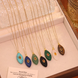 Collana con Ciondolo in Pietra Naturale Ovale e Zirconi, Gioielli Trendy in Acciaio Inossidabile <span class=keywords><strong>2026</strong></span>, Bigiotteria di Alta Moda per Donne TGXL11472 - Product Image 1