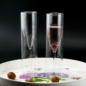 Flûtes à champagne personnalisées à <span class=keywords><strong>double</strong></span> paroi en borosilicate <span class=keywords><strong>Flûte</strong></span> à champagne transparente pour grillage de mariage - Product Image 4