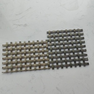 Cloison décorative en <span class=keywords><strong>maille</strong></span> métallique noire et or pour l'aménagement intérieur commercial <span class=keywords><strong>chic</strong></span> - Product Image 4