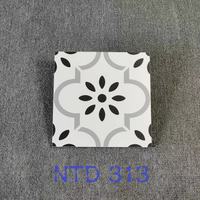 Carreaux de mur en porcelaine émaillée de style marocain moderne pour la décoration intérieure de la salle de bain, caractéristique antidérapante, finition mate, carreaux de sol