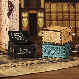 <span class=keywords><strong>Caja</strong></span> de Música de Madera Personalizada de <span class=keywords><strong>Harry</strong></span> <span class=keywords><strong>Potter</strong></span> con Manivela - Product Image 3