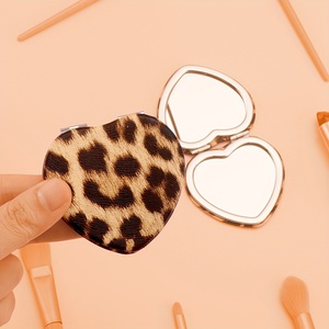 Specchietto per il trucco portatile pieghevole <span class=keywords><strong>a</strong></span> forma di <span class=keywords><strong>cuore</strong></span> con stampa leopardata <span class=keywords><strong>a</strong></span> forma di <span class=keywords><strong>cuore</strong></span> piccolo <span class=keywords><strong>specchio</strong></span> - Product Image 2