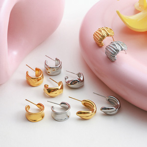 Geometric C-Shaped <b>Titanium</b> Steel <b>Stud</b> Earrings 14K Gold Stainless Steel Fashion Jewelry for Women - Product Image 2