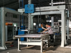 การรวมกันของเครื่องไม้คณะกรรมการอนุภาคแผงไม้เครื่องเคลือบ-ซื้อ Hpl/Cpl แผ่นแบนแผ่นคอมโพสิตร้อน Rol - Product Image 3