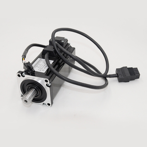 Motor Trifásico Siheng de 60 mm Nema24, 0.64 nm, 200 W, 220 VCA, con Eficiencia IE3 de 3000 rpm para Máquina de Fabricación de Bolsas - Product Image 4