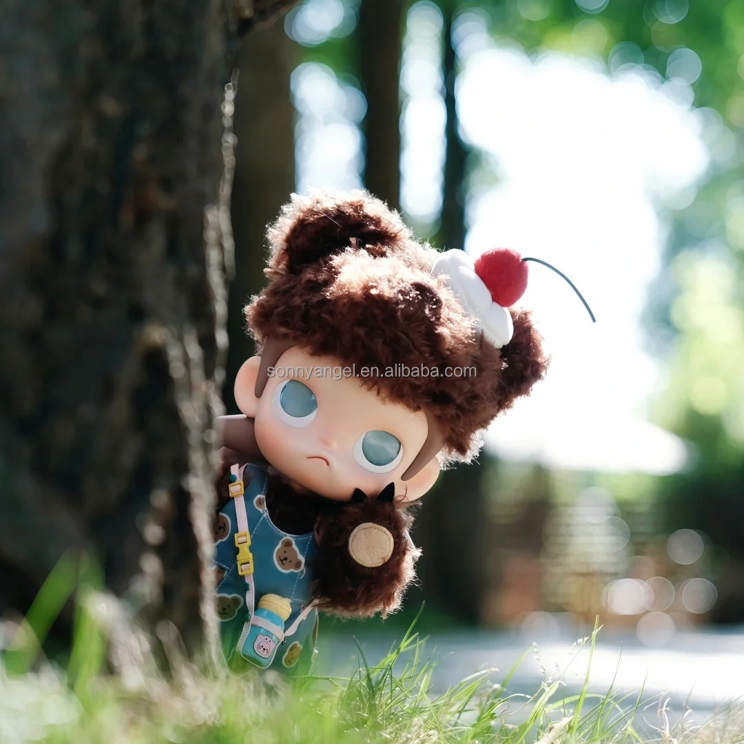 ぬいぐるみ POP MART ZSIGA 1/8 ACTION FIGURE Zsiga Dream Destination 1/8 Action Figure - POP MART (United