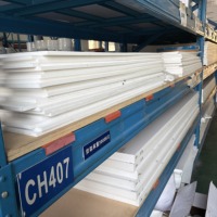 Plaque en fluoroplastique blanc industriel pour le traitement mécanique, composants d'étanchéité, revêtement d'équipement, feuille de PTFE en rouleau