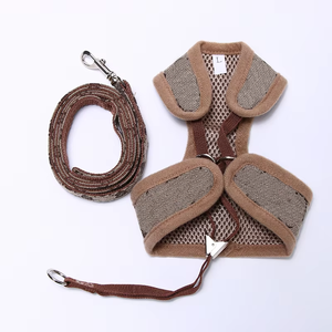 Conjunto de arnés y correa para perros con monograma de lujo, suave Louis nuevo diseño chaleco para mascotas conjunto de arnés de pecho conjunto de Correa y Collar para perros - Product Image 3
