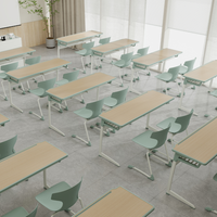 Ensemble de bureau et chaise pour étudiants 3 places, mobilier scolaire durable pour les salles de classe modernes