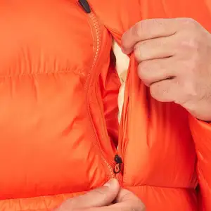 MOQ pequeño personalizado 2024 nuevo abrigo relleno de plumón de ganso acolchado para hombre Crop Puffer 90/10 chaqueta cálida de invierno