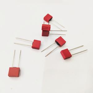 אספקה ישירה מהמפעל נתיך תרמי מרובע TE5T 4A5A6.3A 250V בעל יכולת ניתוק גבוהה, נתיך תרמי פלסטי להגנה על חשמל - Product Image 4