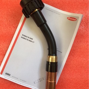 Antorcha de Soldadura Fronius 34.0350.1974 Refrigerada por Agua Robacta500036 L224 H86 Tipo Empuje Recto - Product Image 2