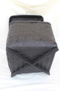 ตะกร้าใส่ของทรงสี่เหลี่ยมทำจากไม้ไผ่สีดำสุดหรูพร้อมฝาปิดตะกร้าสานแฮนด์เมดสำหรับจัดเก็บที่บ้านอย่างปลอดภัย - Product Image 5