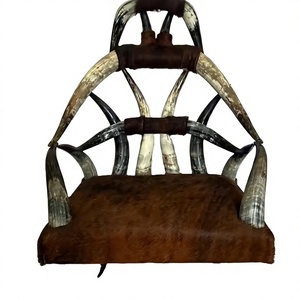 Chaise en corne de buffle faite à la main, design rustique naturel, siège artistique durable, décoration d'intérieur, mobilier sculptural - Product Image 1