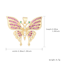 Collier Pendentif Papillon en Laiton Plaqué Or 14K avec Zircon Rose, Bijou Fantaisie pour Femme et Fille, Idéal comme Cadeau (Vente en Gros)