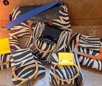 Zuverlässige italienische Marke Tierdruck-Taschen nachhaltiges Material modischer Stil handgefertigte Zebrataschen Damen-Schultertaschen