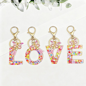 Llavero <span class=keywords><strong>de</strong></span> Aleación Más Vendido con 26 Letras Inglesas, un Colgante para Bolso <span class=keywords><strong>de</strong></span> Chica Juvenil y Adorable, y Accesorios para Coche. - Product Image 1