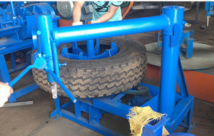 آلة قطع إطارات السيارات الأوتوماتيكية ذات الكفاءة العالية والصديقة للبيئة / قاطع حلقات الإطارات - Product Image 4