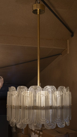 Lustre en verre d'art de Murano du milieu du siècle