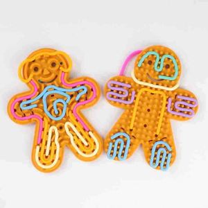 ของเล่นเสริมพัฒนาการทำมือ ตุ๊กตาขนมปังขิง ซิลิโคนบอร์ดกิจกรรมประสาทสัมผัส บอร์ดคลายเครียด - Product Image 2