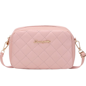 Bolso de cámara bordado, nuevo estilo 2026, bolso de hombro, bolso cruzado con patrón de diamantes, bolso de mujer a la moda. - Product Image 4