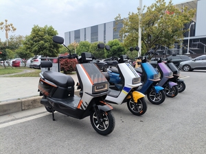 Scooter Moto Électrique Haute Vitesse Gowei 60V/72V Fabriqué en Chine pour la Vente en Gros - Modèle GW-S100 - Product Image 5